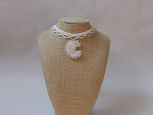 Collier lune