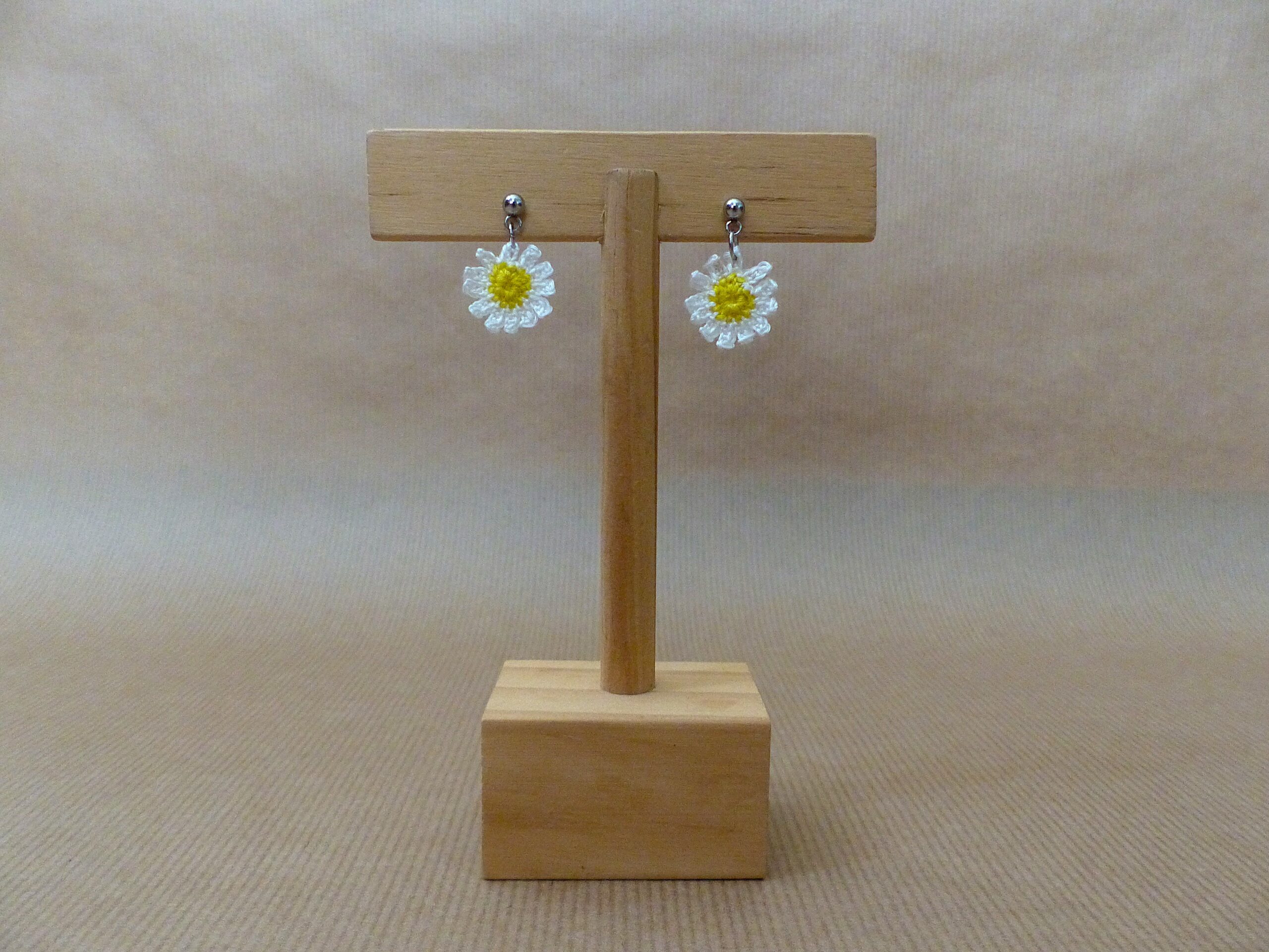 Boucles d'oreilles pâquerettes
